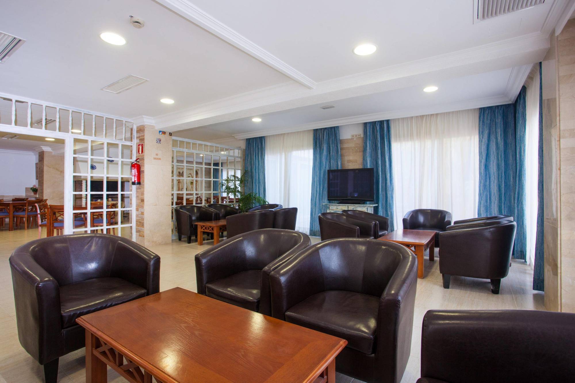 Ben-hur Aparthotel 2*